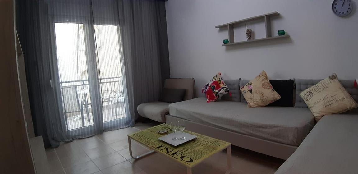 Sea And Joy Apartment Nea Iraklitsa Екстериор снимка