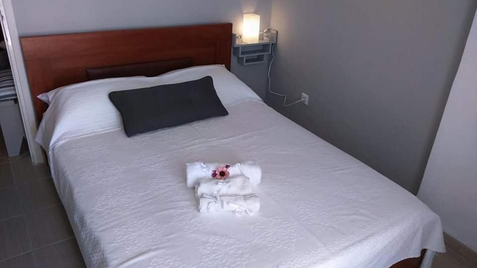 Sea And Joy Apartment Nea Iraklitsa Екстериор снимка